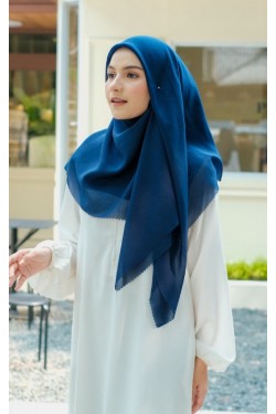 Hijab Segi 4 Double Haikon Lasercut Navy